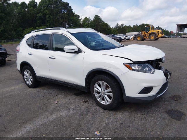 Salvage Nissan Rogue Image