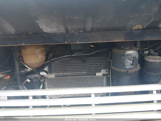 Ford F-550 Super Duty Stripped Chass