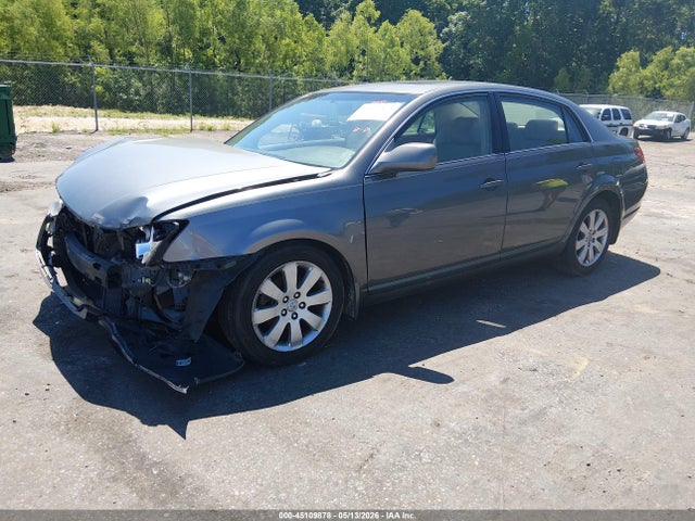 Toyota Avalon Xls