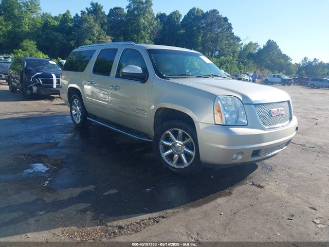 Salvage GMC Yukon Image