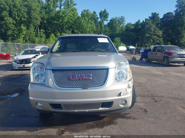 GMC Yukon Denali