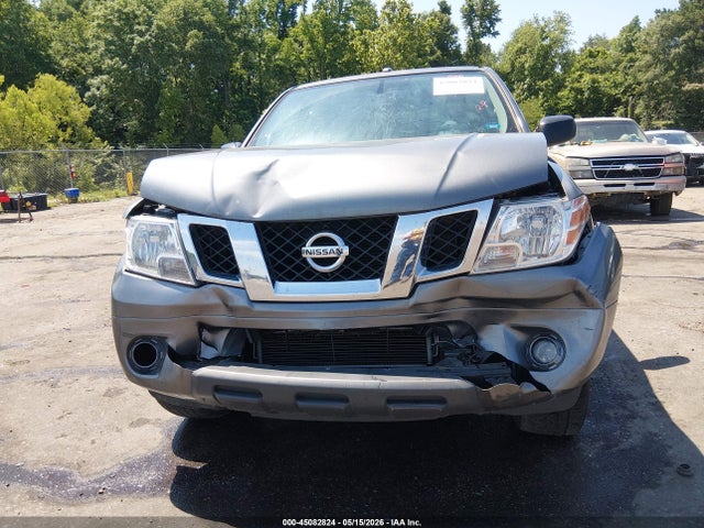 Nissan Frontier Sv