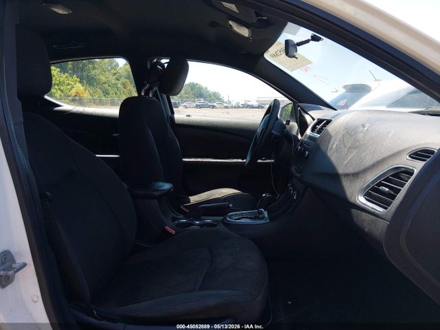 Dodge Avenger Se