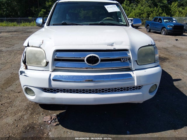 Toyota Tundra Sr5 V8