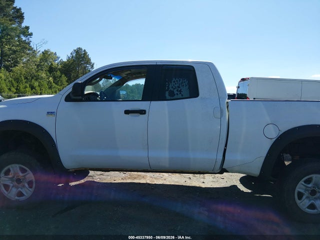 Toyota Tundra Base 4.7l V8