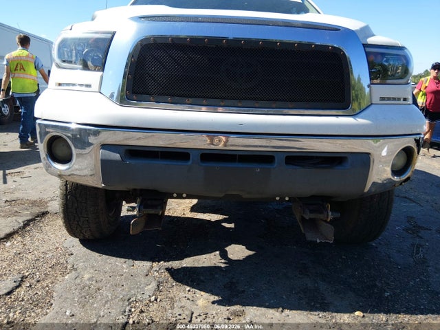 Toyota Tundra Base 4.7l V8