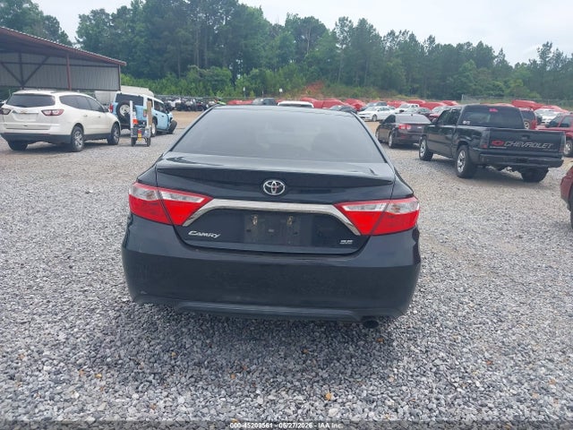 Toyota Camry Se
