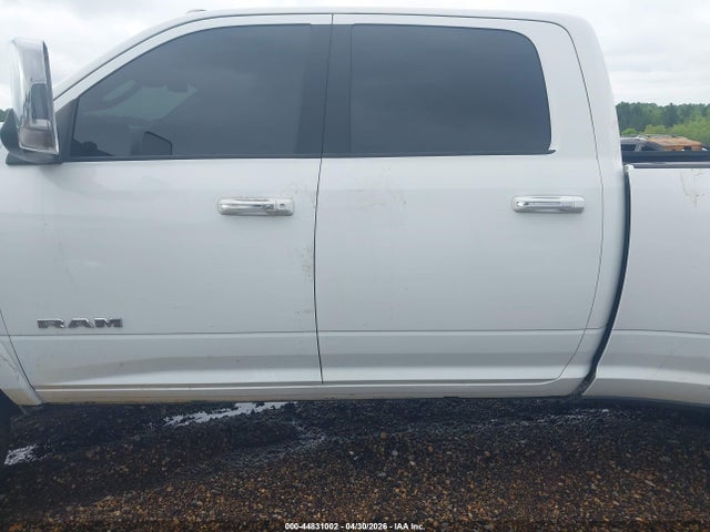 Ram 3500 Laramie  4x4 8' Box