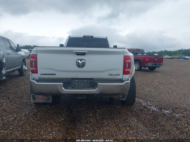 Ram 3500 Laramie  4x4 8' Box