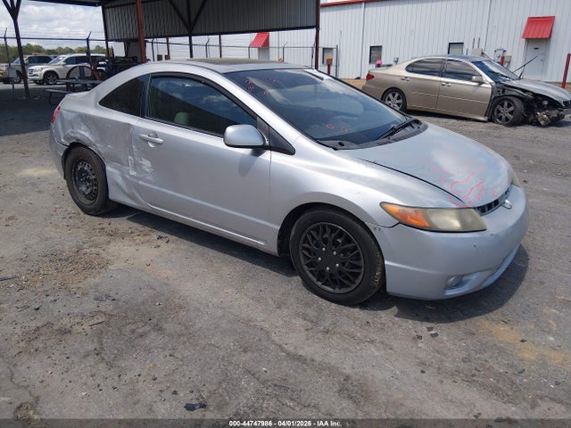 Salvage Honda Civic Image