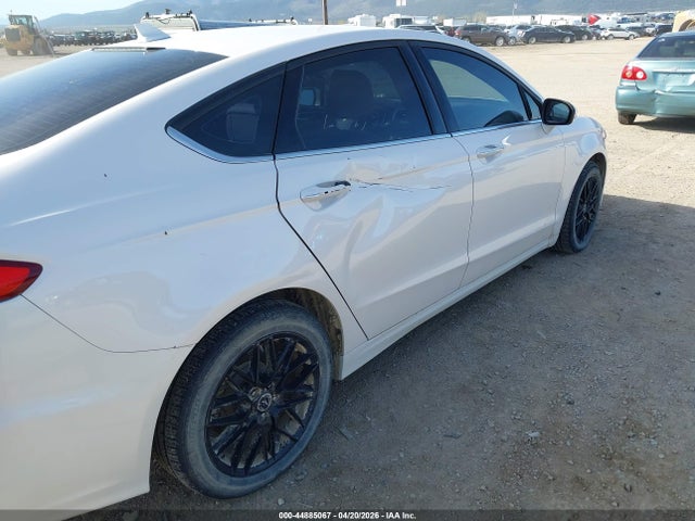 Ford Fusion Hybrid Sel