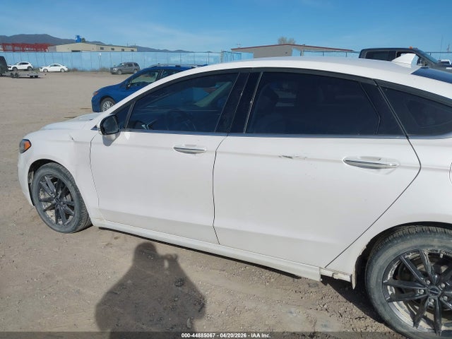 Ford Fusion Hybrid Sel