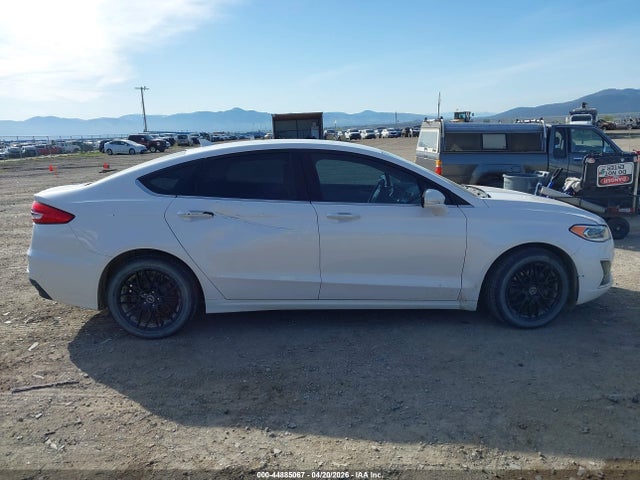 Ford Fusion Hybrid Sel