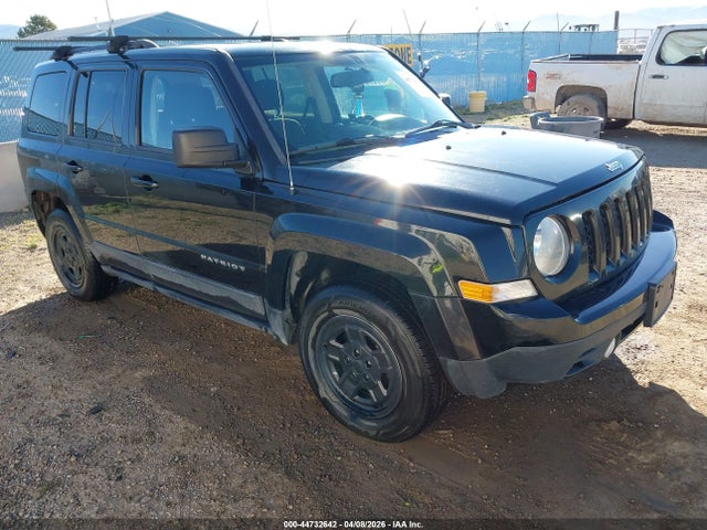 Salvage Jeep Patriot Image
