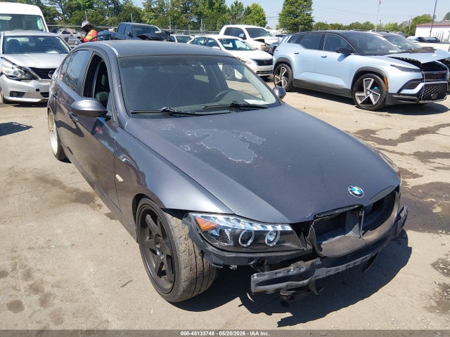 Salvage BMW 3 Series Image
