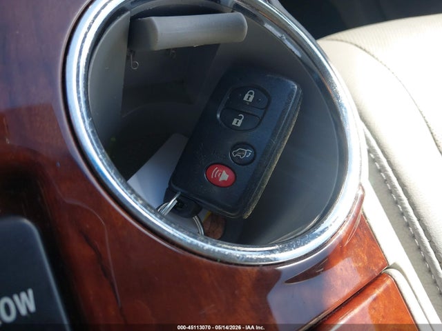 Toyota Highlander Limited V6