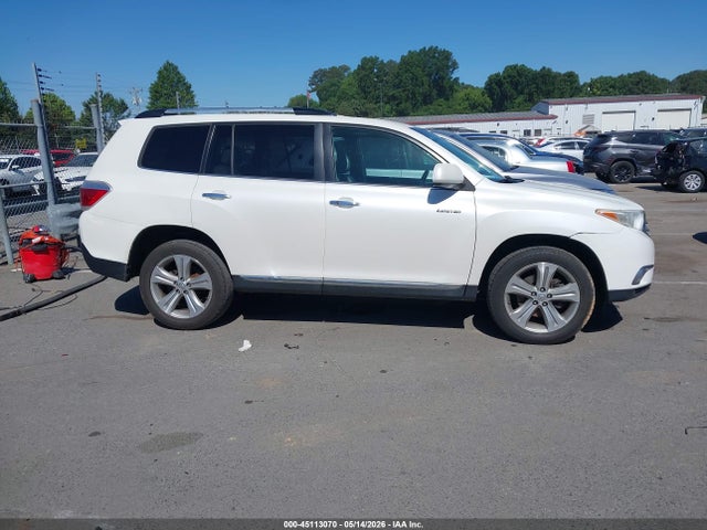 Toyota Highlander Limited V6