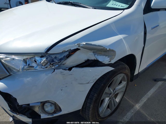 Toyota Highlander Limited V6
