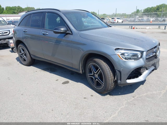 Salvage Mercedes-Benz GLC Image