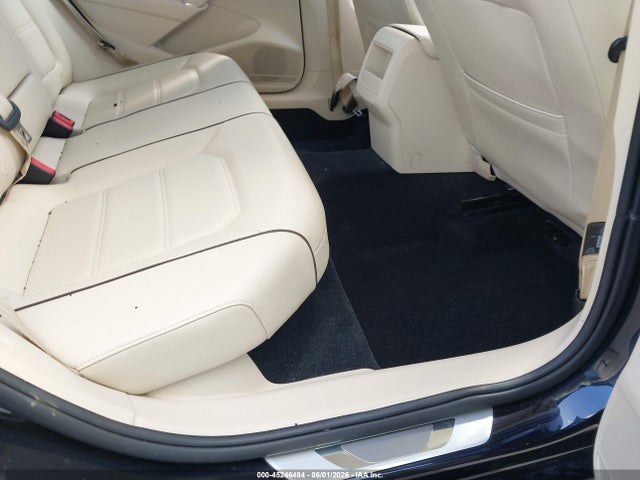 Volkswagen Passat 1.8t R-line