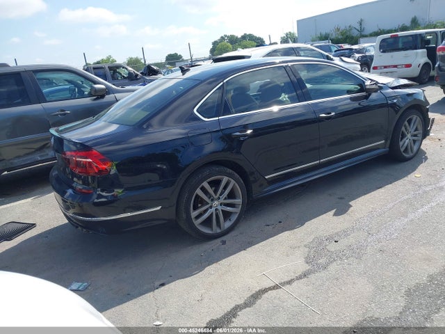 Volkswagen Passat 1.8t R-line
