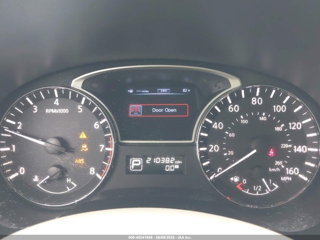 Nissan Pathfinder S