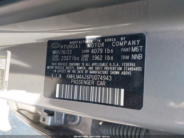 Hyundai ELANTRA Blue