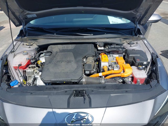 Hyundai ELANTRA Blue