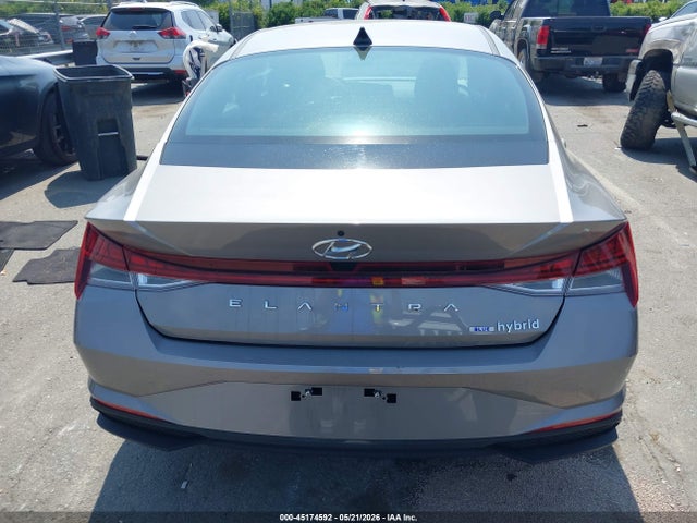 Hyundai ELANTRA Blue
