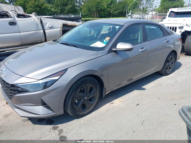 Hyundai ELANTRA Blue