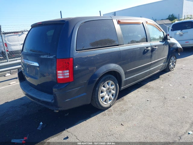 Chrysler Town & Country Lx