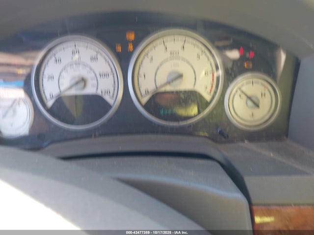 Chrysler Town & Country Lx