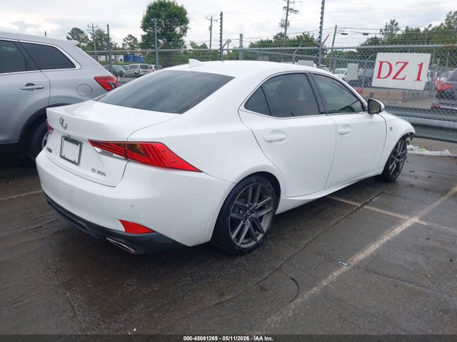 Lexus Is