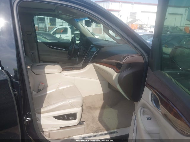 Cadillac Escalade Luxury
