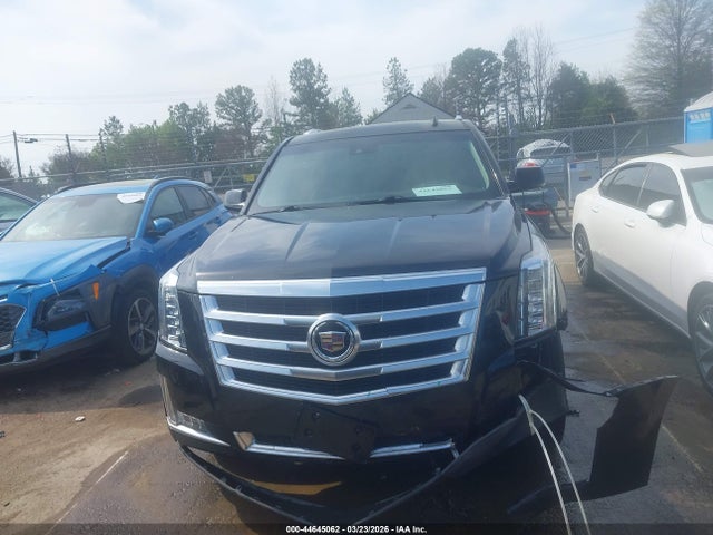 Cadillac Escalade Luxury