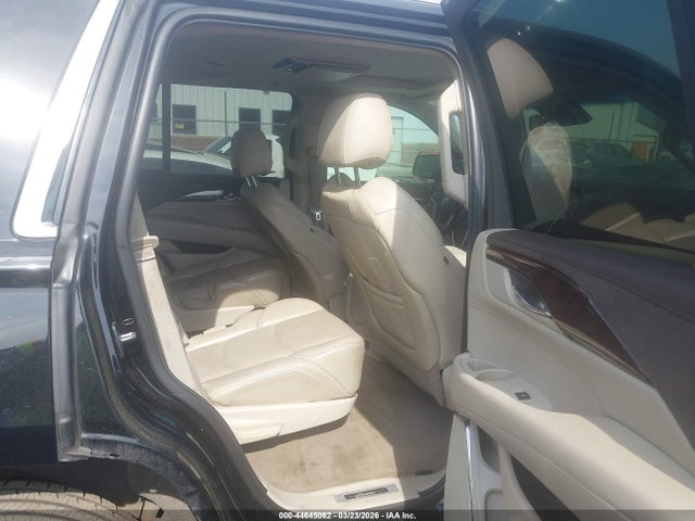 Cadillac Escalade Luxury