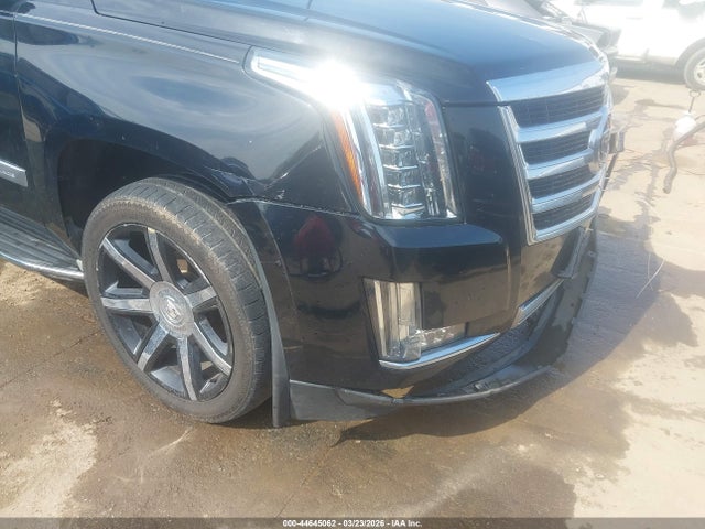 Cadillac Escalade Luxury