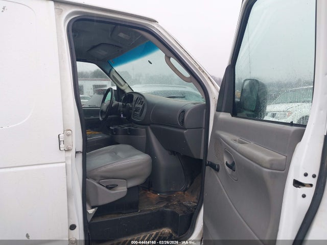 Ford E-250