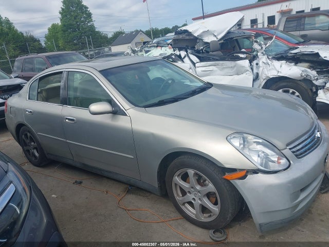 INFINITI G35 Luxury Leather