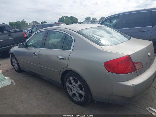 INFINITI G35 Luxury Leather