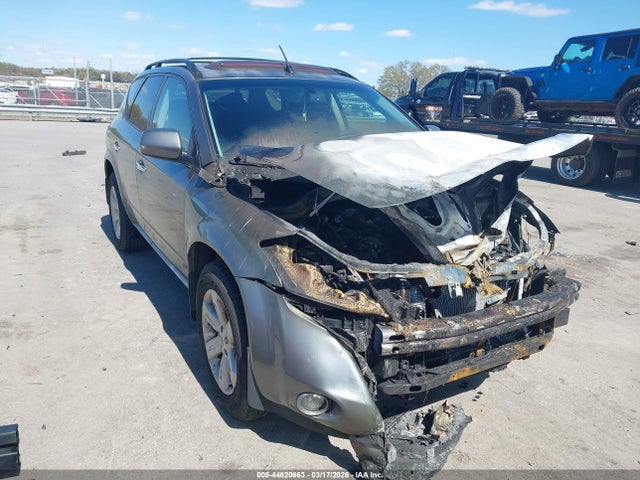Salvage Nissan Murano Image