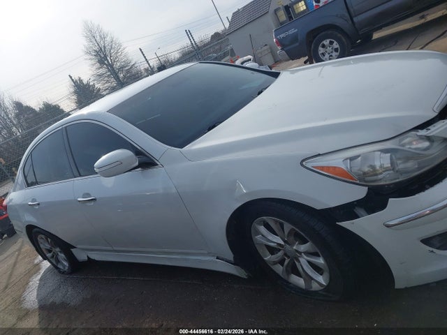 Hyundai Genesis 3.8