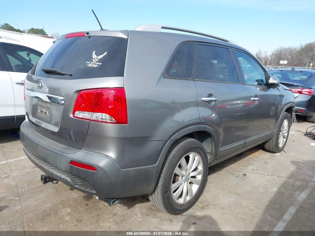 Kia Sorento Lx V6
