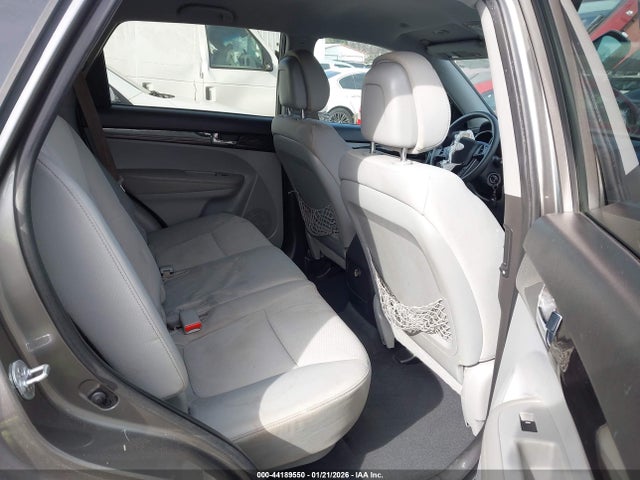 Kia Sorento Lx V6