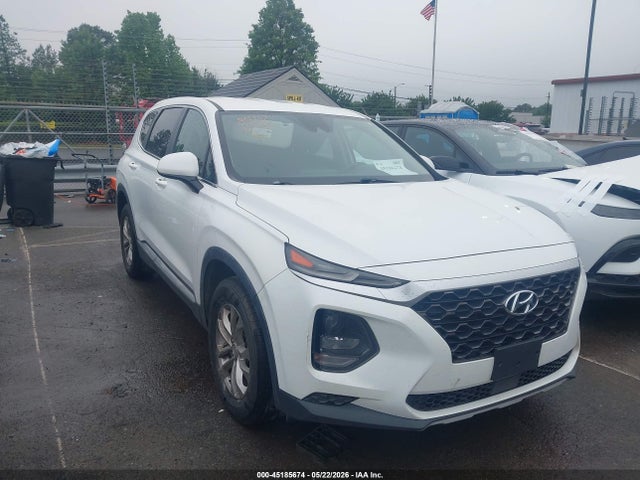 Salvage Hyundai SANTA FE Image