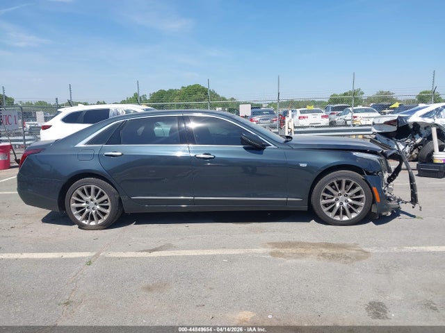 Cadillac CT6 Standard