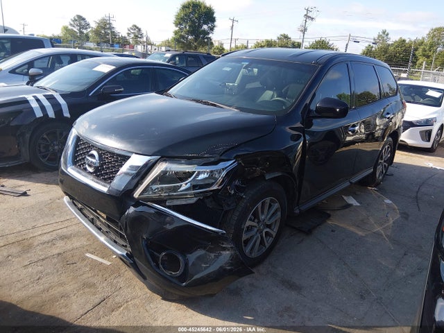 Nissan Pathfinder S