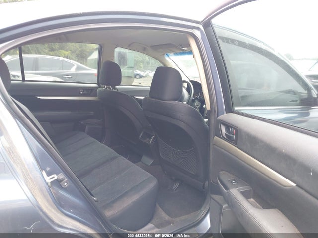 Subaru Legacy 2.5i Premium