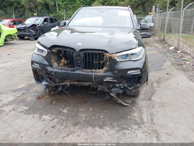 BMW X Series M50i