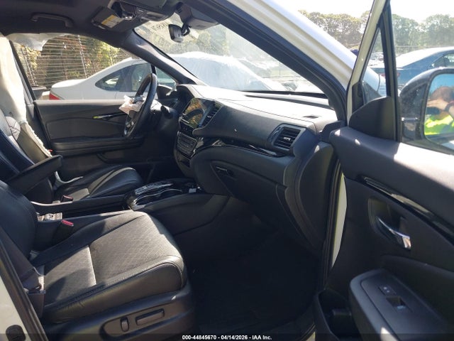Honda Passport Awd Elite